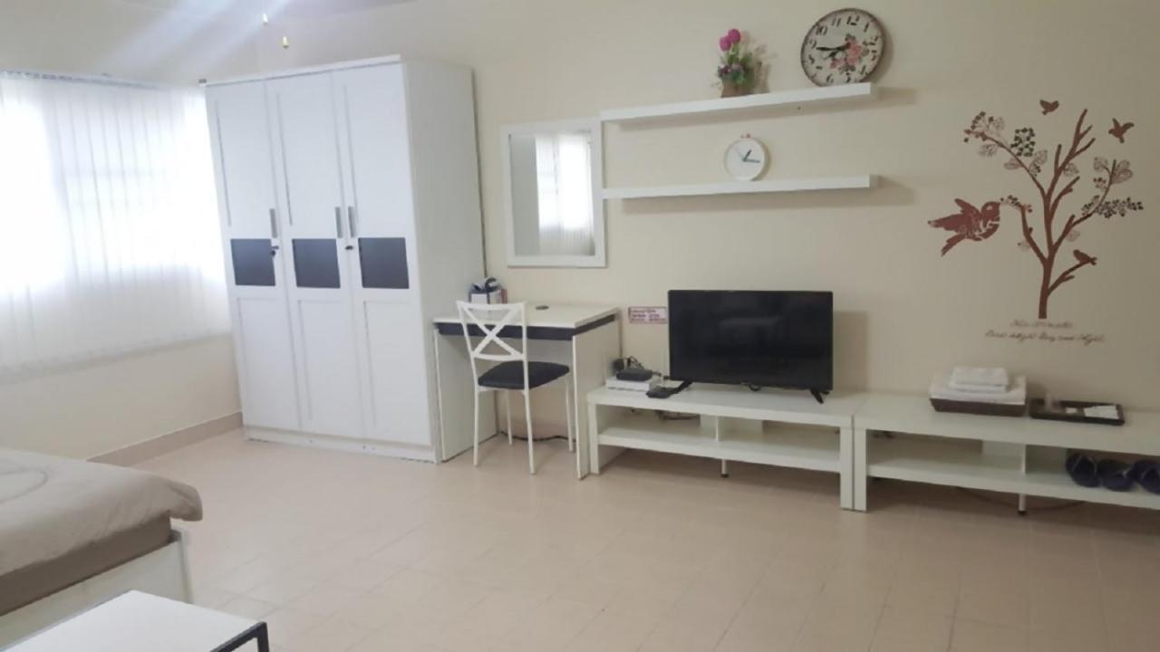 Condo C2 Impact Нонтабури Екстериор снимка